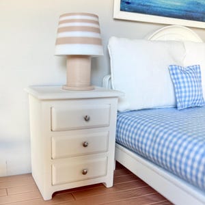 Working Dollhouse Lamp, Miniature Table Lamp, Battery Operated, Multiple Colors Available, 1:12 Scale