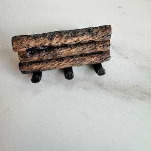 Dollhouse Fireplace Logs and Grate, 1:12 Scale