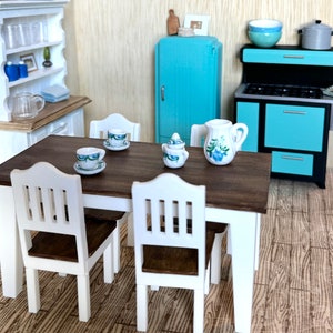 Dollhouse Kitchen Table and Chairs, Dining Room Set,  Farmhouse Style