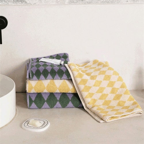 Checkered Bath Towel Checkered Hand Towel Retro Vibe Plaid Etsy