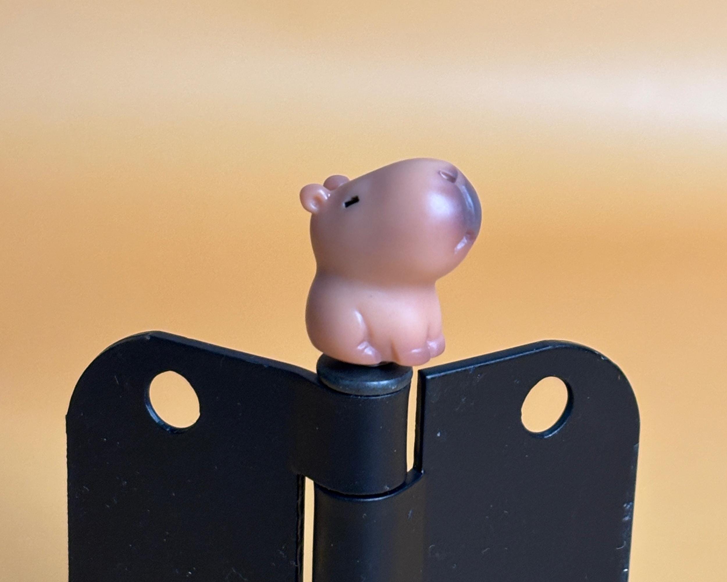 Capybara Door Hinge Head Magnet – Kawaii Door Charm Hide and Seek Decor ...
