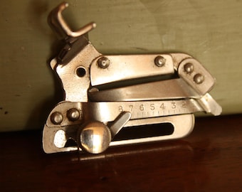 Singer SIMANCO 35931 Adjustable Hemmer Foot