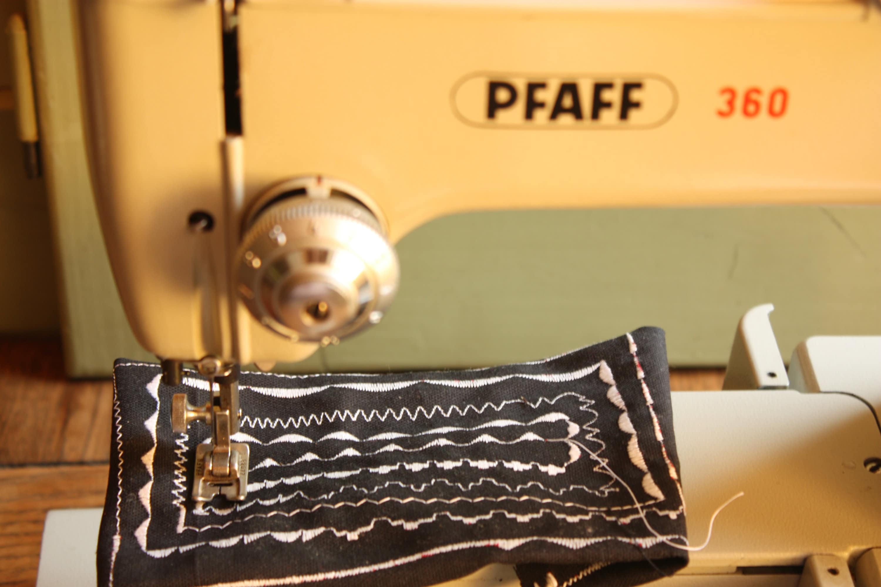 PFAFF 360 Automatic Vintage Sewing Machine Etsy