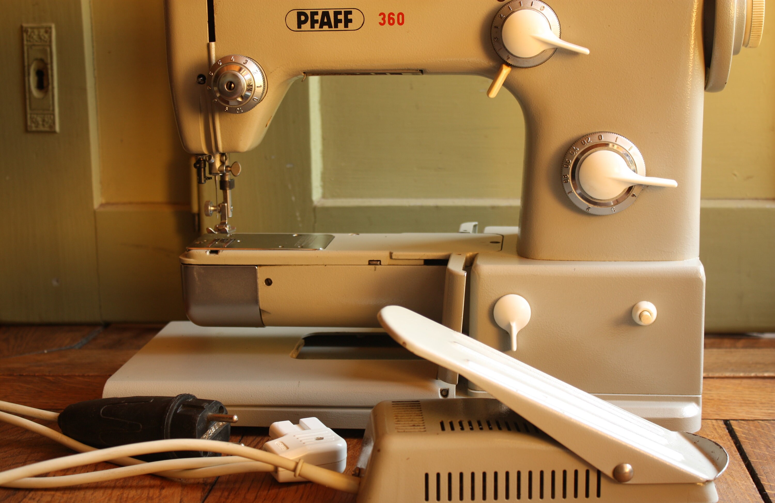 PFAFF 360 Automatic Vintage Sewing Machine Etsy