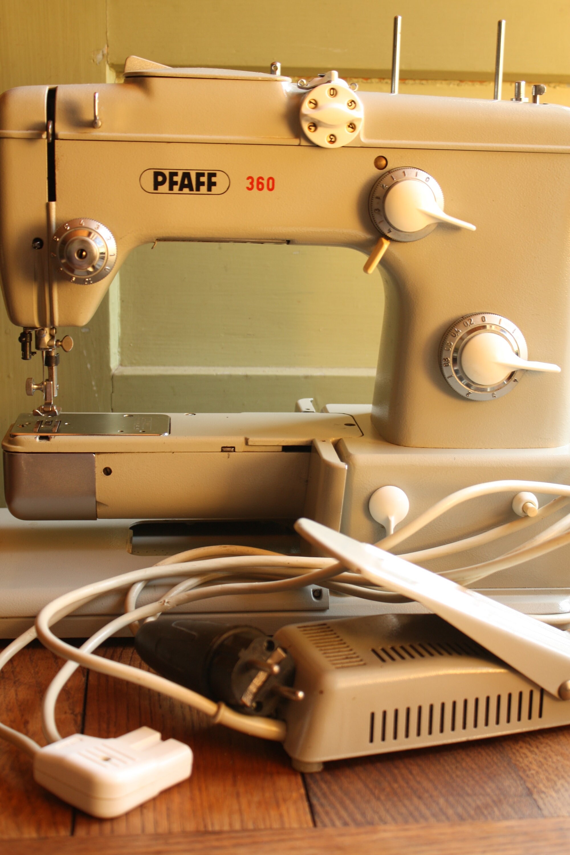 PFAFF 360 Automatic Vintage Sewing Machine Etsy