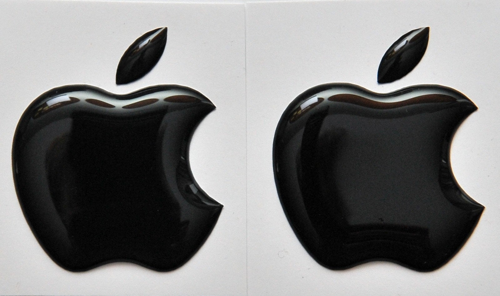 3Dドーム型アップルロゴステッカー：iPhone、MacBook、iPad用 