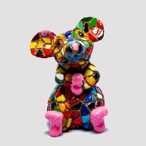 Mix Colores Mouse statue made with marble dust and with enamel. It&#39;s the best collection in Spain.