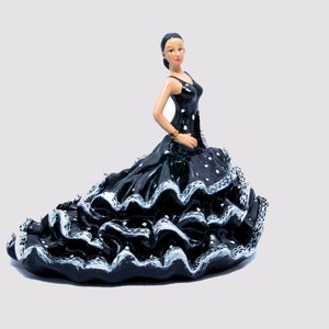 Spanish Black Flamenco Dancer With Long Dress, Figurine hand painted and handmade in Spain.