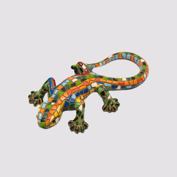 Mischfarben-Mosaik-Salamander-Statue aus Marmorstaub und Emaille. Es ist die beste Sammlung in Spanien.