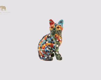 Statue de chat en mosaïque de couleurs mélangées réalisée avec de la poussière de marbre et de l'émail. C'est la meilleure collection d'Espagne.