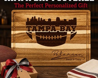 Personlig skärbräda i Tampa Bay-fotboll | Graverad akaciaträpresent till fotbollsfans