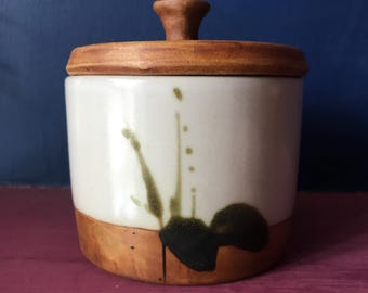 Vintage Coterie de la Colombe pot with lid