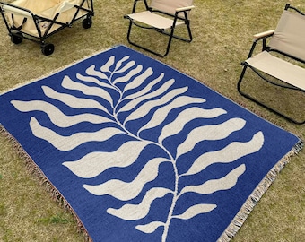 Blaue Matisse Blatt Picknickdecke | Erdton Funky Gobelin gewebte Decke | Fransen Sofadecken | Picknickdecke Überwurf