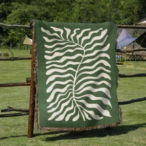 Green Matisse Leaf Throw Blanket | Funky Tapestry Jacquard Woven Blanket | Fringe Travel Picnic Sofa Blankets | Christmas Gift for Her