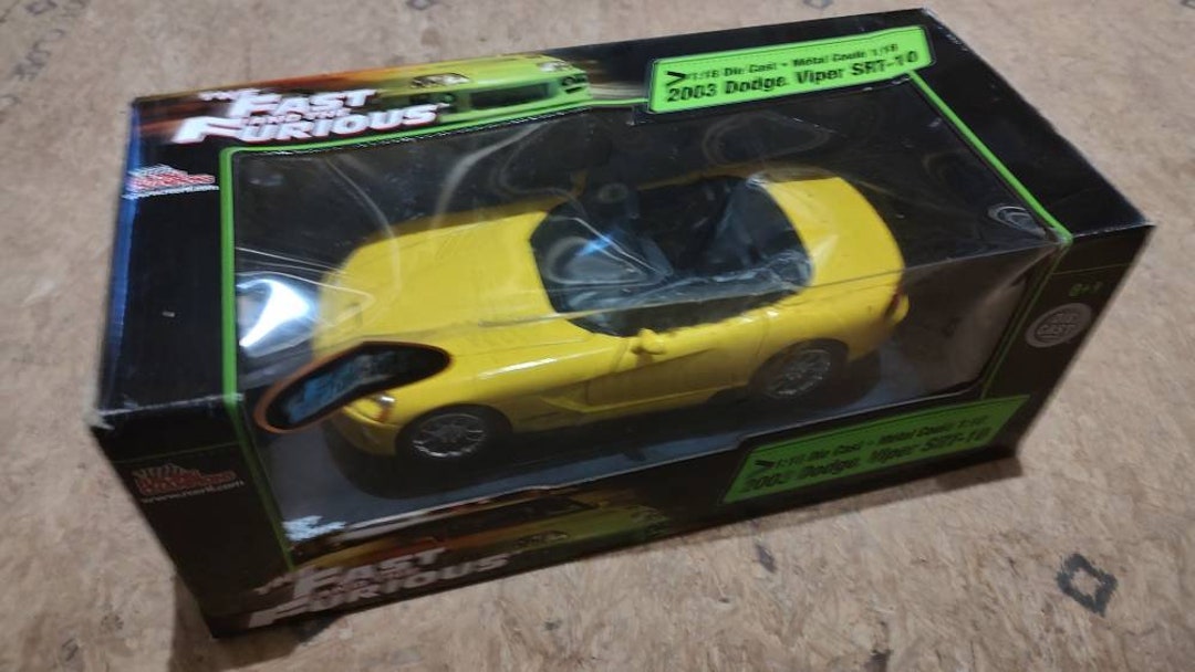 Miniature Dodge Viper 1/18 Maisto SRT-10 Noire 2003 Sans Vitrine