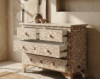 Cómoda artesanal con incrustaciones de madera y resina / Baúl de almacenamiento de lujo / Muebles artesanales para el hogar / Gabinete de almacenamiento hecho a mano