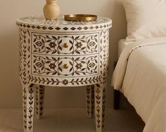 Mesita de noche redonda de resina e incrustaciones de madera con cajones / Mesita de noche floral hecha a mano / Decoración de lujo