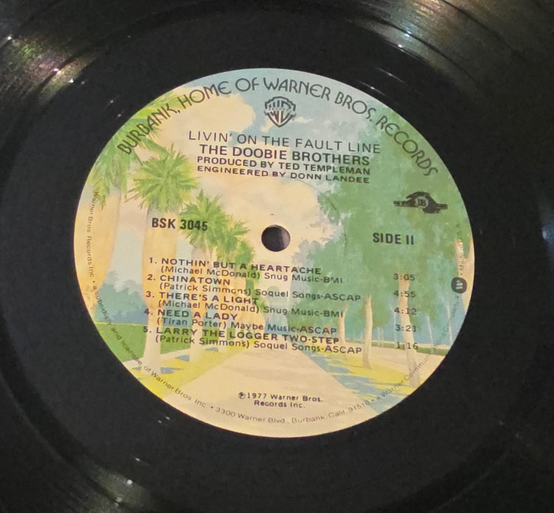 sealed 未開封 US-original embossed Livin' On The Fault Line