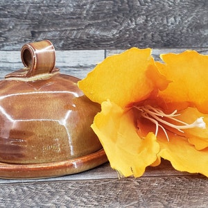 Small Covered Butter Pat Dish - Handmade Ceramic Dining Accessory, Thrown Pottery - Beautiful Wolff Red Glaze -  Butter Dish