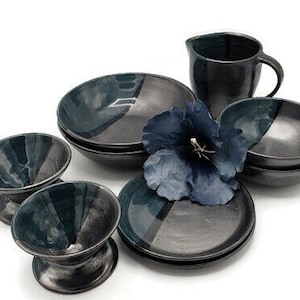 Unique Hand Thrown 4-Piece Place Setting for 2 - Shiny Blue & Black - Modern Design - Lunch or Dinner Set