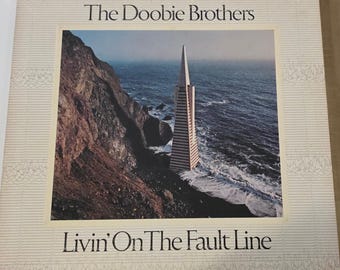 The Doobie Brothers - Livin' On The Fault Line - Vintage Vinyl - LP Released 1977
