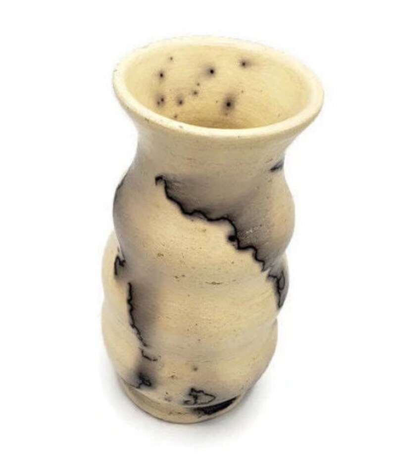 Hellgelbe Raku-Vase schöne dekorative Vase handgefertigt, Töpferware, Raku gebrannt mit Pfauenfedern, Kunstvase mit Glanz Bild 2