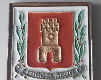 Cloisonne (coat of arms) tile Porceleyne Fles from Middelburg