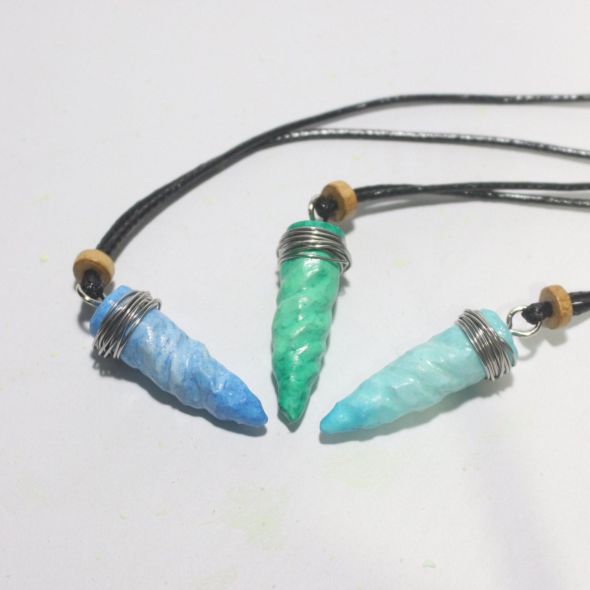 3 Pieces Necklaces Glow in the Dark Glow in the Dark Luminous Stone UV