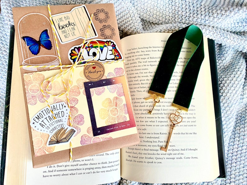 Blind Date with a Book Bundle Includes Velvet Ribbon Bookmark image 1
