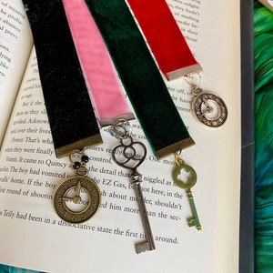 Blind Date with a Book Bundle Includes Velvet Ribbon Bookmark image 8