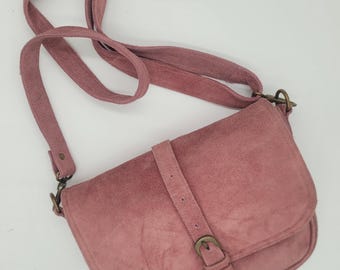 Handmade Leather Crossbody Bag: Personalized Women's Handbag + Free Gift