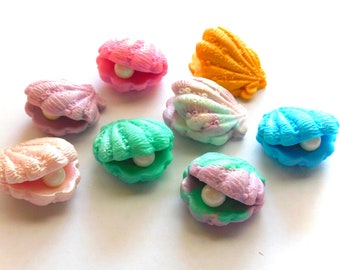 Set of 6 Fondant Clamshells/Scallop/Sugar Clam/Under the Sea Party/Edible Pearl/Baby Shower/Ocean Topper/Mermaid Topper