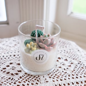 Handmade Cacti & Succulent Soy Wax Candle - Unique Gift for Plant Lovers, Birthdays, Housewarming - Eco-Friendly Home Decor
