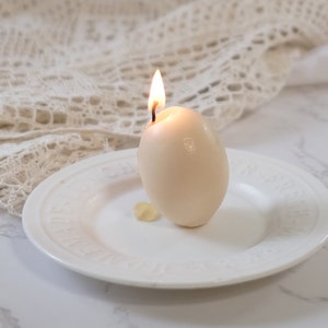 Egg candle with yolk| Funky room decor | Unique Candle| Weird Candles | Modern Decorative Candle