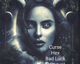 Könnte beinhalten: Ein dunkles, mystisches Bild mit dem Gesicht einer Frau, umgeben von Monden. Der Text "Curse Hex Bad Luck Removal" befindet sich unter dem Gesicht der Frau. Eine schwarze Katze mit leuchtenden Augen sitzt unten in der Mitte des Bildes.