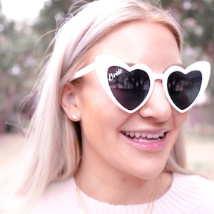 Bachelorette Party Sunglasses Heart Sunglasses Babe & Bride Beach Bachelorette Party Favors Bridal Shower Favors Bridesmaids Proposal