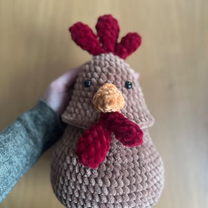 Henny the Hen Easter Egg Basket PDF Amigurumi Crochet Pattern zdjęcie 2