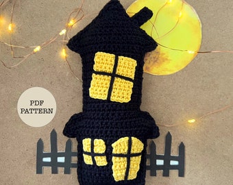 Haunted House Amigurumi Crochet Pattern - Halloween Decor