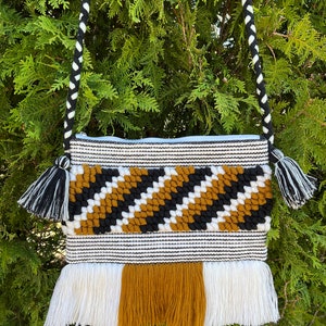 Handwoven Dari Cotton Bag - Boho Sling Bag for a ethnic Style - Stylish Shoulder Bag, Beach-Ready, & Eco-Friendly - Unique Craftsmanship