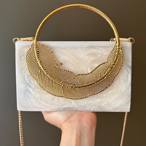 Pearl White Acrylic Clutch with Gold Feather Handle – Elegant Box Purse | Evening Bag with Detachable Chain Strap