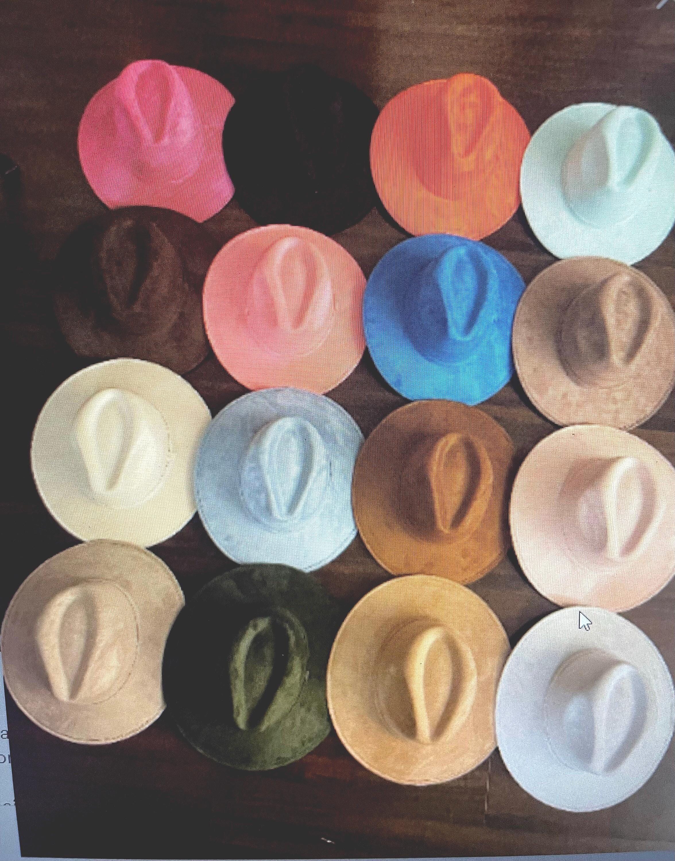Mexican hat. KIDS Medium INDIANA. RANCHER Hat with the brim slightly bent. Offer in some assorted colors. Suede hats.