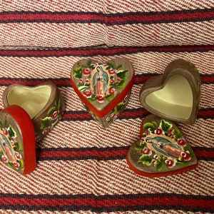 Mexican Ceramic. Mini jewelry box. Trinket box with beautiful Guadalupe Virgin.