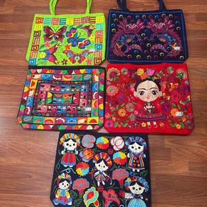 MEXICAN EMBROIDERED BAG. Embroidery bag with traditional figures. image 5