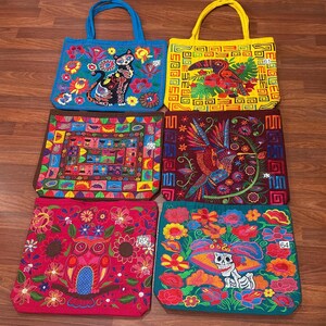 MEXICAN EMBROIDERED BAG. Embroidery bag with traditional figures. image 3
