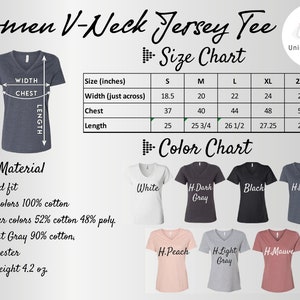 Peut inclure: Tableau des tailles pour un t-shirt en jersey &agrave; col en V pour femme. Le tableau indique les mesures en pouces pour les tailles S, M, L, XL et 2XL. Le tableau des couleurs montre le t-shirt en blanc, gris chin&eacute; fonc&eacute;, noir, bleu marine chin&eacute;, p&ecirc;che chin&eacute;, gris chin&eacute; clair et mauve chin&eacute;.