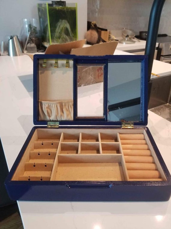 Vintage jewelry box blue Gem