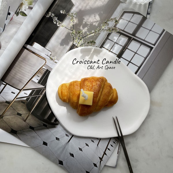 Croissant Candle |Realistic Food Candle |Bakery Scent Candle |Birthday Gift Candle |Handmade Candle |Home Decor |Cute Candle