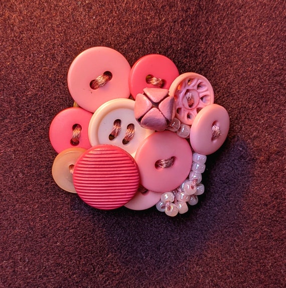 Vintage Handmade Button Brooch -- Bubblegum - image 1