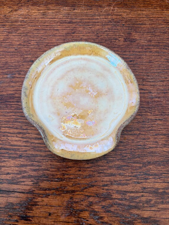Yellow Ceeramic Spoon Rest: Handmade, hand glazed, stoneware clay. Food safe, dishwasher safe.