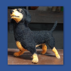 SWiFT Dog: 118 | Dachshund | Standing | Needle Felting